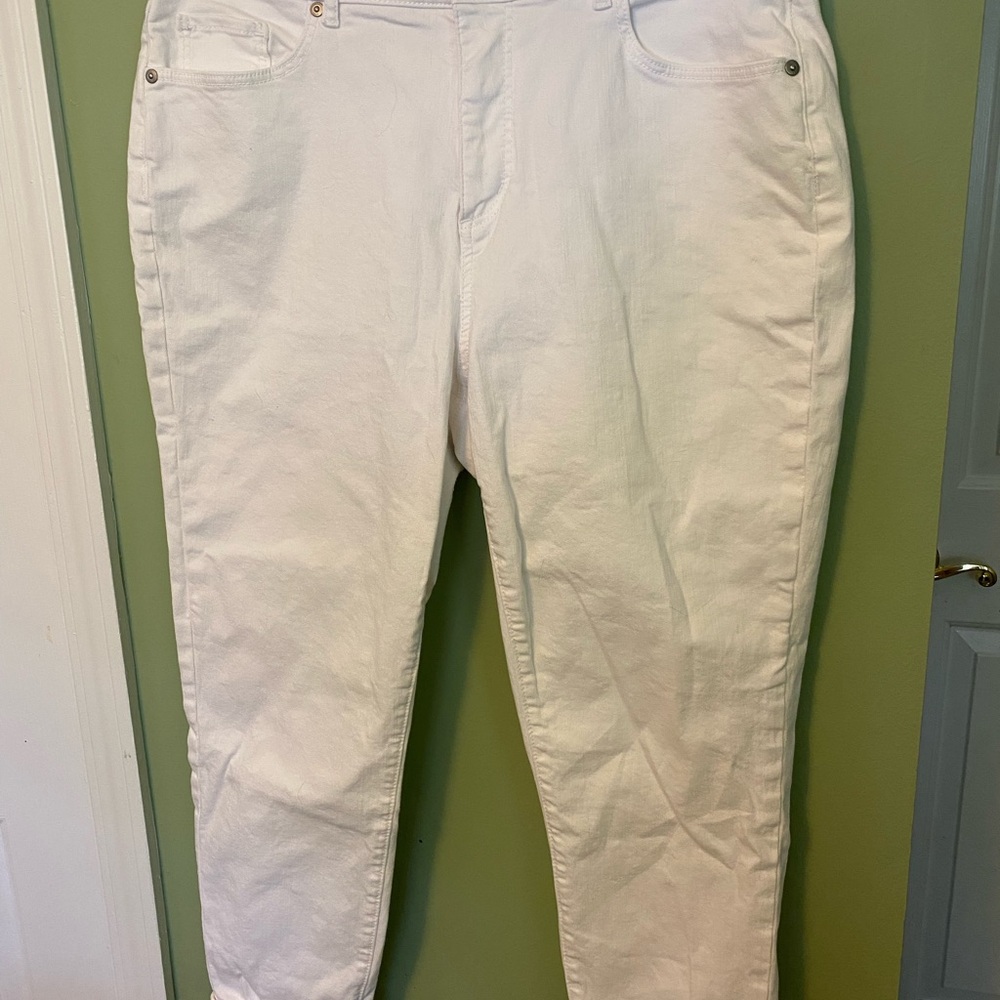 LOFT Women's White Jeans